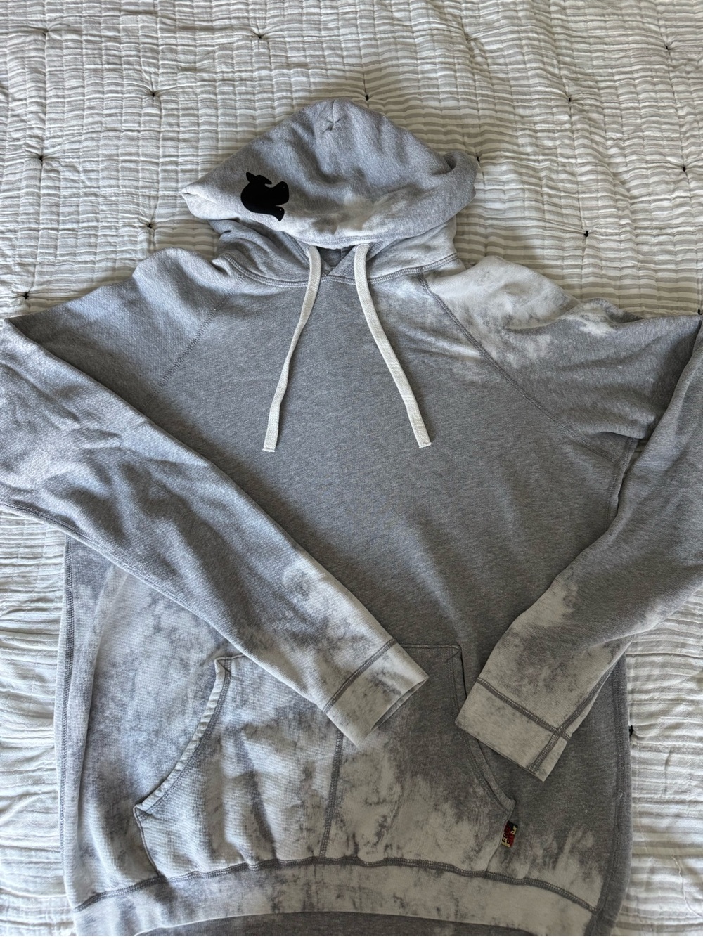 freecity Bleachout Pullover Hoodie, size 5 (XL). Excellent condition, so soft! - Picture 2 of 13